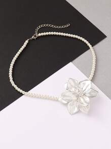 1 pieza Elegante collar gargantilla de camelias de perlas falsas recubiertas de acrílico y metal, adecuado para que las mujeres lo usen a diario, en fiestas y en ocasiones formales