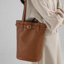 Fashionable Large Capacity Portable Bucket Bag For Women, High-End Underarm Bag, Niche Commuter Summer New Shoulder Bag - 黑色 - 查看 3