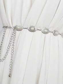 1 件波西米亚风格雕花金属腰带，适合夜间约会、派对、婚礼和节日等休闲场合，可搭配秋季、秋季、万圣节