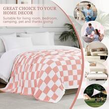 Downluxe Checkered Blanket Twin Size, 60x80 Inch Warm Lightweight Comfy Knitted Blanket, Ultra Cozy Twin For Bed/Sofa/Camping/Picnic (Sage Green) - 格紋粉紅色 - 查看 2