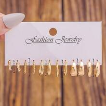 36 Pcs Vintage-Inspired Faux Pearl Hoop Earring Set, Retro Gold Finish, Ideal For Autumn Styling, Date Night & Elegant Gifting Moments - Yellow Gold - View 4