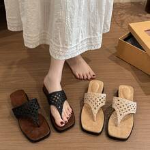 Women Athletic & Outdoor Sandals & Slides - 黑色 - 查看 2