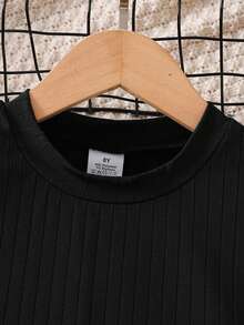 2 件女童春秋套装 - 竖条纹长袖针织上衣 + 松紧腰褶皱仿皮裙，女童日常户外和派对穿着，优雅时尚 - 黑色 - 查看 3