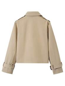 Abrigo corto de mujer tipo trench color caqui con doble botonadura, solapa y manga larga para primavera y otoño