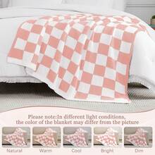 Downluxe Checkered Blanket Twin Size, 60x80 Inch Warm Lightweight Comfy Knitted Blanket, Ultra Cozy Twin For Bed/Sofa/Camping/Picnic (Sage Green) - 格紋粉紅色 - 查看 7