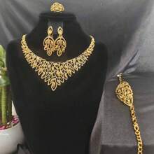 5pcs Middle Eastern Bridal Jewelry Set Necklace Earrings Ring Bracelet Accessory