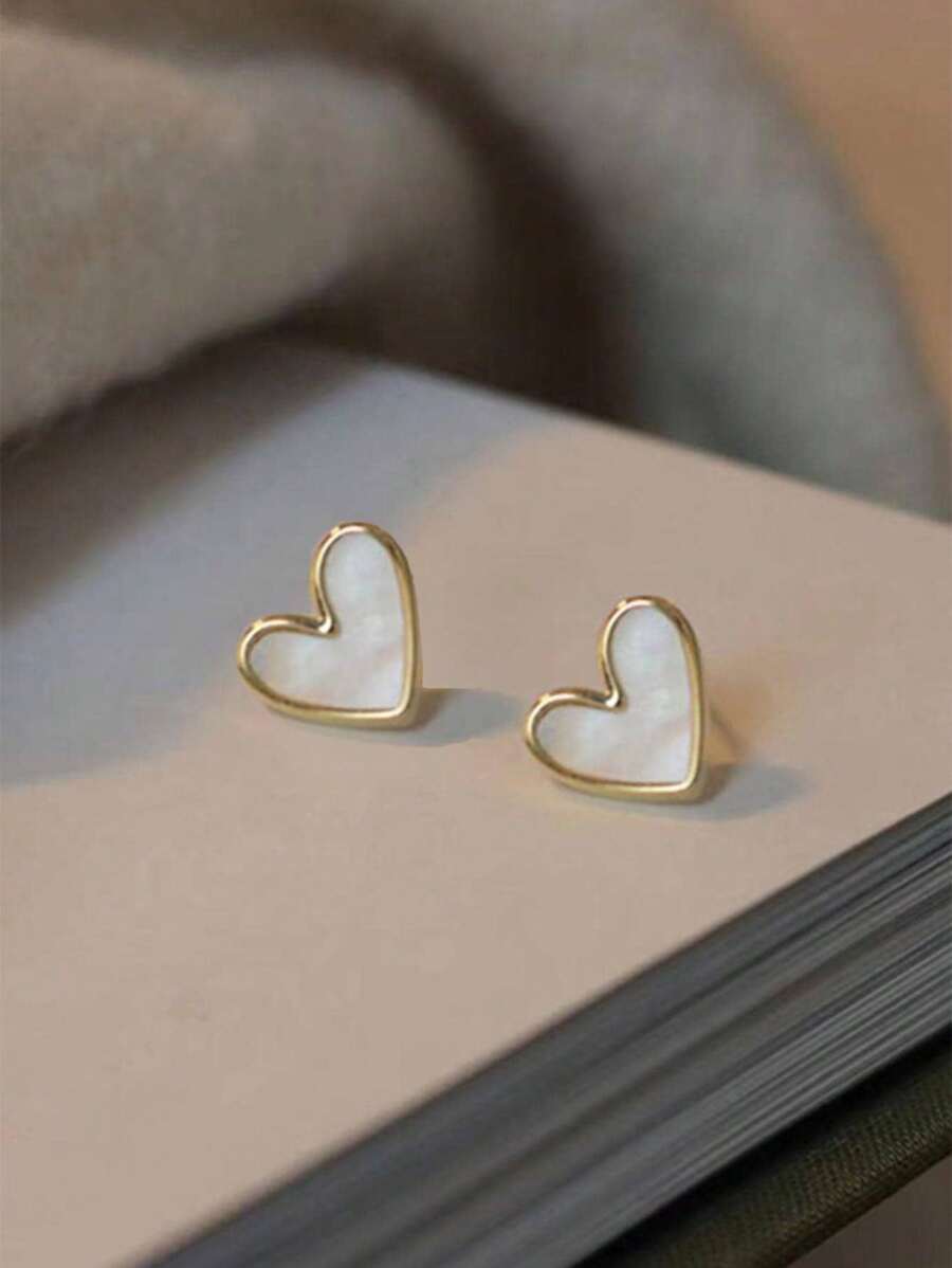 1 paire de boucles d'oreilles à tige simple de style romantique à la française en forme de cœur, convenant pour un port quotidien des femmes