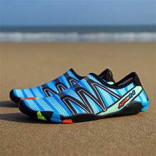 1 双男女款夏季水鞋，男士透气一脚蹬沙滩凉鞋，速干简约赤脚水袜，适合海滩、度假、泳池、潜水