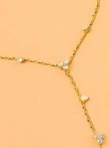 1 pièce Bague fleur cristal en zircone incrustée de cuivre liée à une chaîne pour la main, polyvalent de haute qualité à porter au quotidien, en soirée et pour un mariage