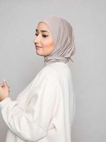 1 Stück klassischer einfarbiger seidiger weicher Stoff Langer Saum gekreuzter Schal Kopftuch Hijab, geeignet für den täglichen Gebrauch und Outdoor-Sport