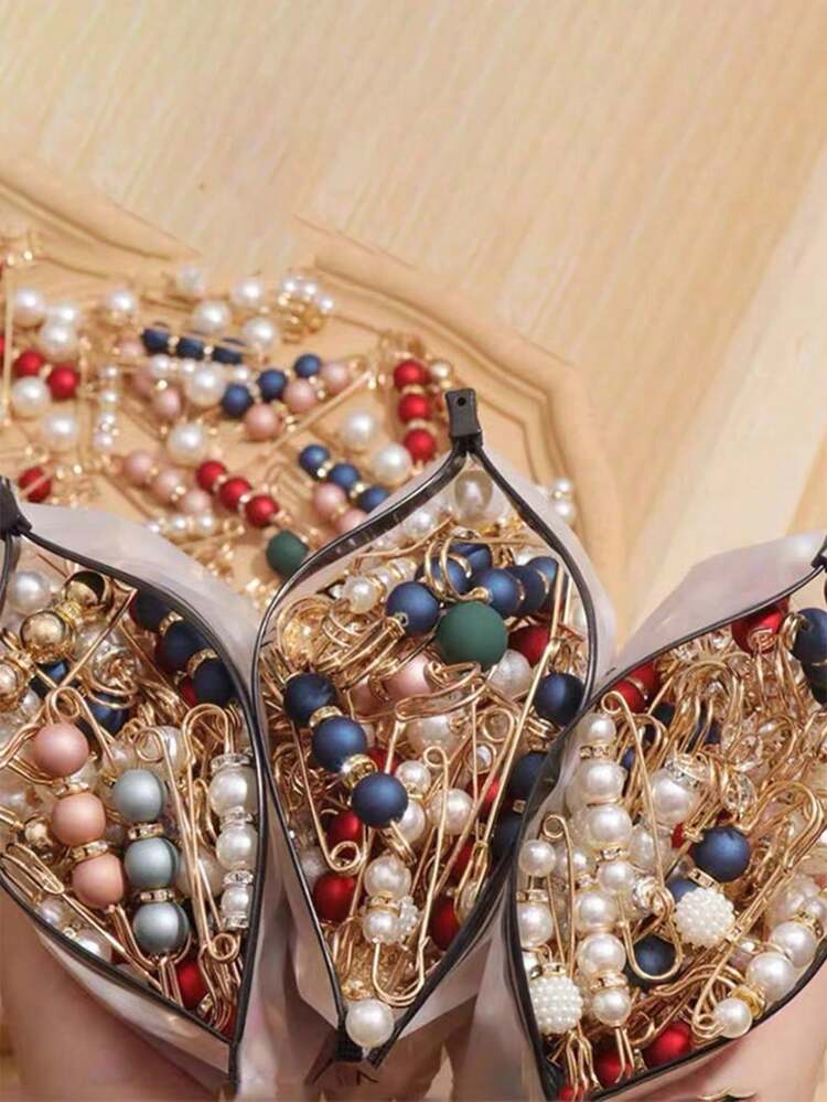 16 件彩色女士腰带夹，可调节服装配饰（无储物袋）学校办公室配饰衬衫夹克珠宝圣诞节万圣节衣服夹有趣可爱教师礼物 - 彩色 - 查看 6