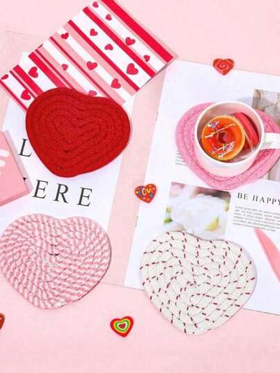 Joivida Set de 4 posavasos con forma de corazón para el Día de San Valentín, posavasos tejidos a mano con forma de corazón de color rosa y rojo, posavasos absorbentes antideslizantes adecuados para decoración del hogar, restaurante, té, cafetería y bar (sin estantería)
