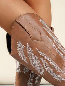 刺绣复古靴，套穿式尖头粗跟骑马靴，舒适休闲百搭西部靴，纯色女款