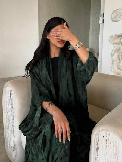 1 Pc Elegant Casual Viscose Chiffon Tie-Dye Design Fashion Cardigan Long Robe Abaya, High-Quality Fabric, Sophisticated Workmanship, Stylish & Graceful