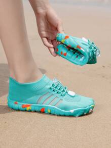 Nuevos zapatos de agua para niños, transpirables, para playa, natación y uso en exteriores, con diseño antideslizante, duraderos, cómodos y de fácil colocación