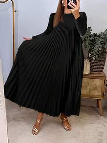 Women's Solid Color Casual Pleated Fabric Dress, Daily Wear For Spring & Autumn - Black - View 3