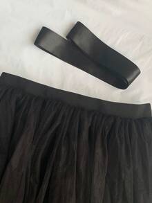 Chân váy maxi xòe lưới đen cỡ lớn, thiết kế xẻ tà kèm thắt lưng, chân váy chữ A dệt thanh lịch cho mùa xuân - màu đen - Xem 7