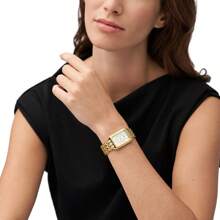 Fossil Fossil Women's Raquel Quartz Stainless Steel Three-Hand Watch Square Series Stainless Steel Case/Crystal Cover Diameter 26mm