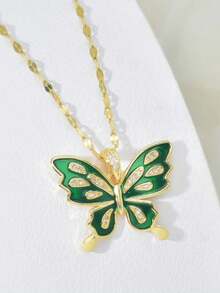 不锈钢链条项链耳环套装。轻奢铜质，镶满钻石，互锁式个性化耳环、项链、团体礼品首饰