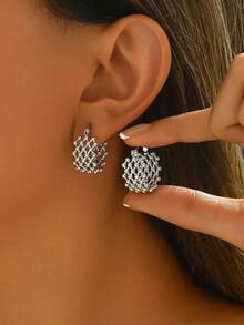 1对时尚简约镂空网格设计耳环，休闲通勤风格，女士款 - A - 查看 9