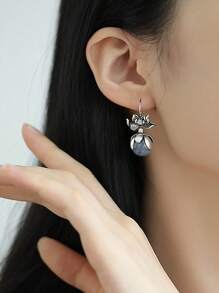 1pc Vintage Plated Oxidized Silver Tone Lotus Flower Bead Dangle Earrings, Suitable For Women's Daily, Party, Festival Gifts (Natural Stone Texture, Shipped Without Box)