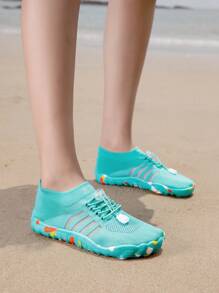 Nuevos zapatos de agua para niños, transpirables, para playa, natación y uso en exteriores, con diseño antideslizante, duraderos, cómodos y de fácil colocación