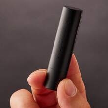 Harry's Black Lip Balm For Men - Hydrating Men's Lip Balm With Natural Finish - Korean Skincare Technology With Meadowfoam Oil - Gói 1 - Xem 6