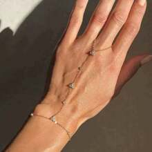 1 pièce Bague fleur cristal en zircone incrustée de cuivre liée à une chaîne pour la main, polyvalent de haute qualité à porter au quotidien, en soirée et pour un mariage