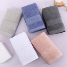 Luxury Soft Absorbent Towel - Cosmic Themed Stripe Design,Polyester Blend, Great For Adults And Friends, Ldeal Christmas And Halloween Gift, Home Essentials | Modern Towel Design | Polyester Blend Towel, Face Towel, New Soft Cotton Face Towel, Absorbent, Quick-Drying Towel In The Bathroom, Foldable For Storage, Suitable For 10 Scenarios, Universal For Home, Kitchen, Bathroom, Bath Towel, Wiping, Washing Face, Car Cleaning, Etc., Factory , Affordable, One Can Be Used To Wipe Shoes, One To Wipe Tables, One To Wipe Furniture, One For Bathroom Walls, One For Ordinary Bathing, And Going Out For Swimming Outdoors - 藍色1 - 查看 6