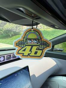 滑稽浣熊Bearyeah汽車空氣清新劑香薰掛飾，適用於汽車出風口，後視鏡，浴室，客廳，臥室；黑糖香氣，日式卡通動畫風格