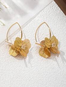 1 Pair Hollow 3D Petal Design Earrings For Women, Suitable For Daily Wear