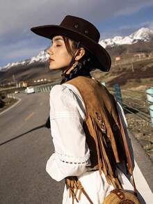 Chapéu de cowboy estilo faroeste (1 peça), ideal para Natal, festas natalinas, Halloween, Dia dos Namorados, Carnaval, passeios a dois, caminhadas, com cordão trançado exclusivo, aba larga e curva, perfeito para cavalgadas e férias.