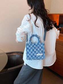 时尚撞色格子手提包，流苏设计休闲斜挎包，厚实零钱包，适合女性日常通勤，春夏季