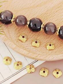 18pcs, 8mm Alloy Flower Holder Beading Spacers.Not Easy To Lose Colour, Allergy.Suitable For Making Earrings, Necklaces, Bracelets, Tiaras, Hair Clips.DIY Accessories.Make Your Unique Glamour Jewellery.