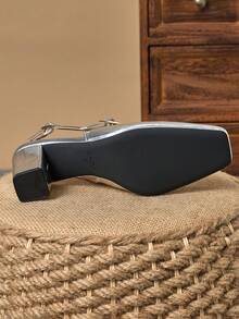 1 双女式蛇纹扣高跟鞋，性感时尚走秀模特高跟鞋，7 厘米粗跟，适合正式婚礼派对场合