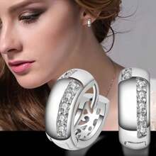 1 pièce de boucles d'oreilles créoles décoratives en argent sterling avec zirconium brillant, bijou d'oreilles élégant et simple, cadeau de mode pour femmes