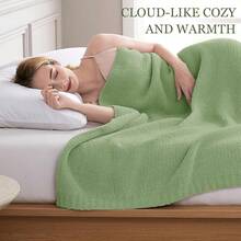 Downluxe Checkered Blanket Twin Size, 60x80 Inch Warm Lightweight Comfy Knitted Blanket, Ultra Cozy Twin For Bed/Sofa/Camping/Picnic (Sage Green) - Sage Green - 查看 5