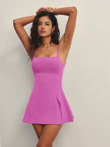 FWH Robe de sport pour femmes à bretelles fines, style vintage, minimaliste et élégant. Design avec taille cintrée, fente haute, doublure anti-transparence, coupe slim. Polyvalente pour le yoga et le quotidien. Robe de sport à la mode et avant-gardiste, rose, pour l'été. - Rose bonbon - Voir 4