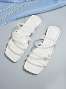 女士时尚方头多带纯色 PU 皮革平底凉鞋，适合夏秋季街头、约会、度假、居家、休闲、通勤、派对