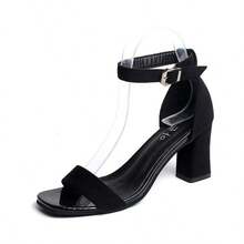 Sandalias de tacón alto para mujeres con tacones gruesos y dedos abiertos abrochados con tacones altos romanos - Negro - Ver 6