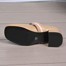 女士优雅纯色蝴蝶结一脚蹬粗跟圆头时尚鞋