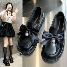 英国スタイルの小さな革靴女性 2025 春の新フレンチローファーフラット片足ソフトソールソフト表面シングルシューズ - ブラック - チェックする 1