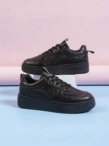 春秋时尚新款休闲运动鞋，青少年厚底增高运动鞋