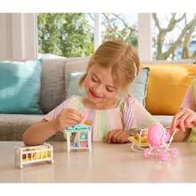 ZURU 5 sztuk kapsułek-niespodzianek z serii 1 dla małych dzieci, kolekcjonerskie tajemnicze zabawki do rozpakowywania dla dzieci, realistyczne miniaturowe niemowlęta, zestaw zabawek i akcesoria, odpowiednie dla dziewczynek w wieku 3+ lat (1 opakowanie) - Moja Mini Seria Dziecięca 1 - Zobacz 8