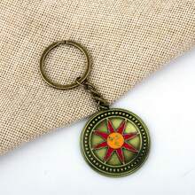 Llavero de metal del Caballero del Sol Solaire del juego Dark Souls, llavero de personajes de caballero guerrero, colgante para bolso, props de cosplay, llavero para fans, accesorios de coche, regalo, decoración de mochila - Burdeos - Ver 4