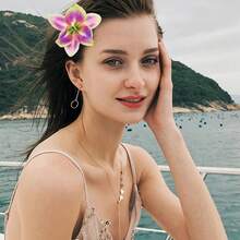 7pcs Hawaiian Style Flower Hair Clips, Faux Lily Flower Barrettes, Romantic Beach Vibe Hair Accessories For Bangs/Buns, Perfect For Photo Shoots, Claw Clips, Hair Claws, Hair Slide, Duckbill Clip, School Stuff - Multicolor - View 3