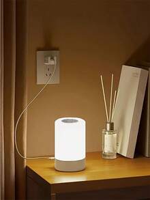 1pc Touch Sensor Warm Light Bedside Lamp, Eye-Caring LED Night Light, USB Powered Sleep Light, Touch Control 3 Color Temperatures Adjustable Nightlight For Bedroom, Nursing Baby - LED Touch Night Light - View 5