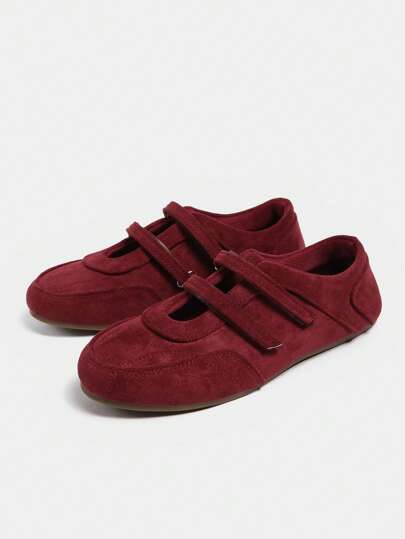 Zapatos Mary Jane versátiles con cierre de gancho y bucle en rojo retro de primavera 2025, zapatos planos casuales de punta redonda para mujer [Corren pequeños, consulte la tabla de tallas]