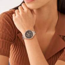 Fossil Relógio FOSSIL Neutra Series Three-Eye Chronograph em aço inoxidável com calendário