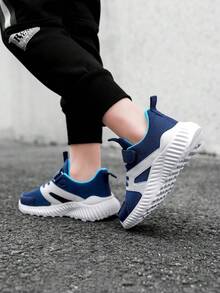 Boys' Mesh Breathable Running Shoes, New Spring/Autumn Soft Bottom Sports Sneakers For Kids/Older Children